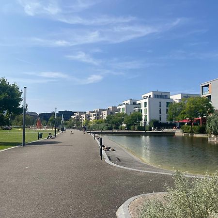Stadtkern - Kingsize - 24H Check In - Arbeitsplatz - Nespresso - Vollausgestattet Essen Exterior foto